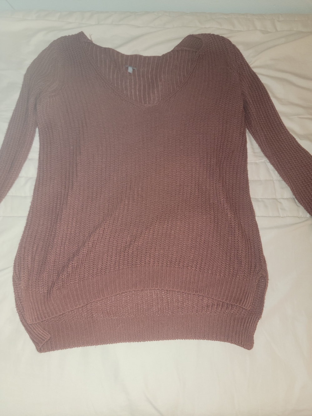 Charlotte Russe V-Neck Knit Sweater in Mauve
